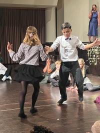 Dancing Classroom im Schulhaus Birch: Die Fünftklässler:innen entdecken Mut, Rhythmus und Gemeinschaft